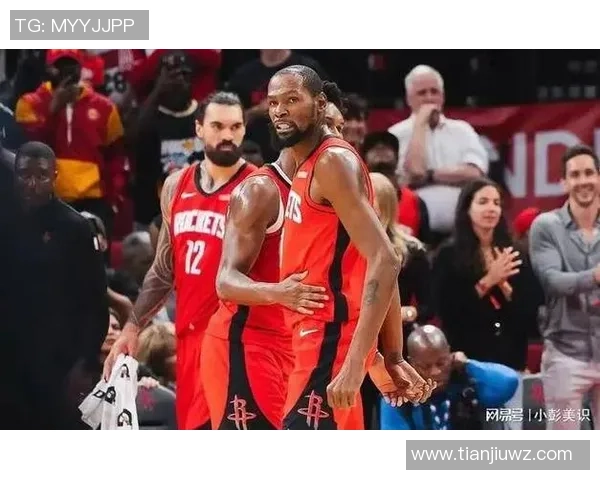火箭与爵士季后赛激战正酣直播盛况回顾与精彩瞬间分享