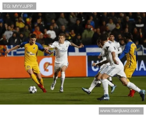 燕豪芬与海牙的精彩对决揭示了足球战术的博弈与球队实力的较量